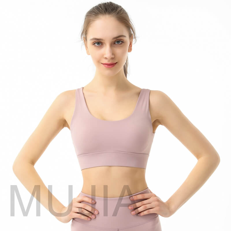 Hemless cut fixed pads sports bra with hooks and eyes